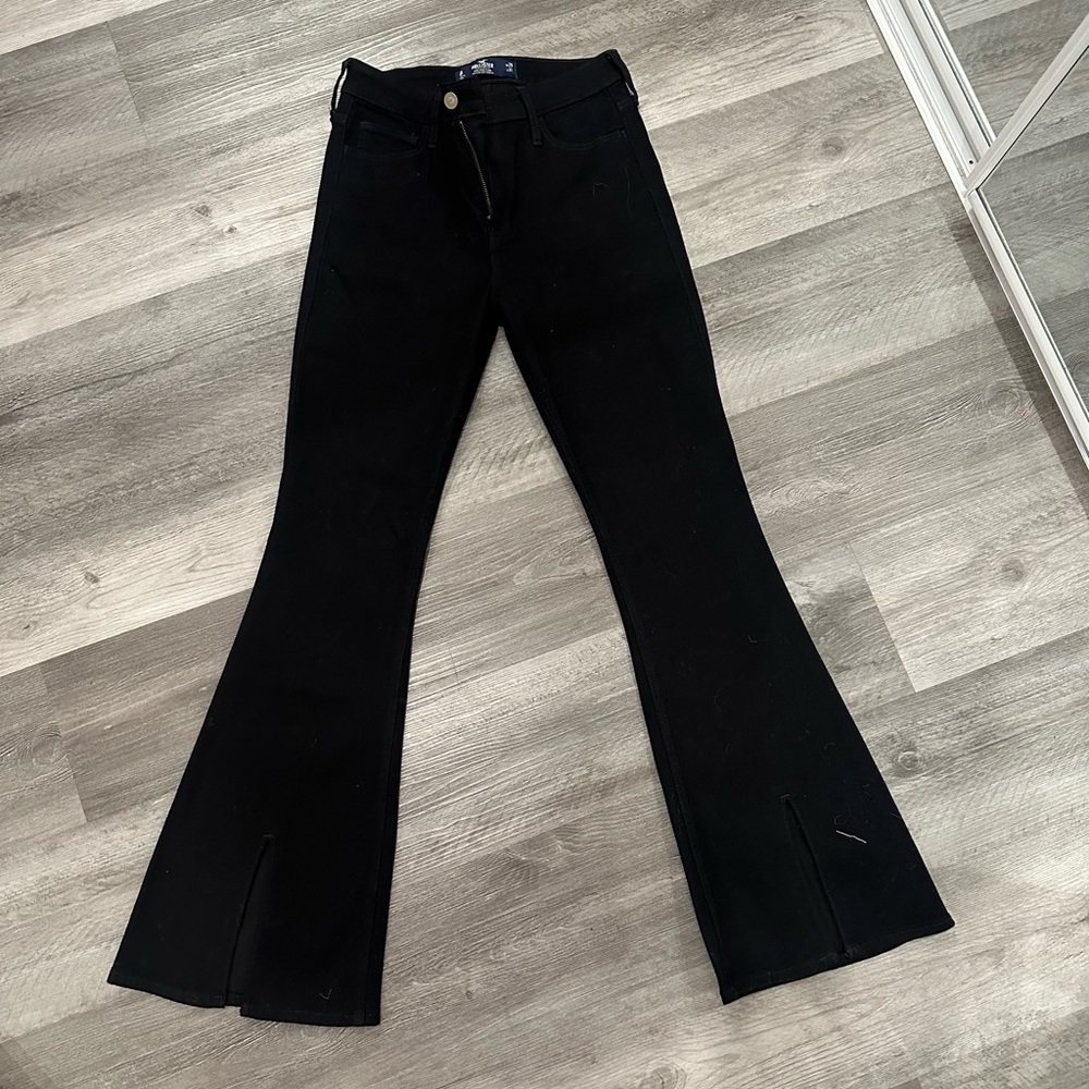 Hollister high rise flare soft stretch front slit